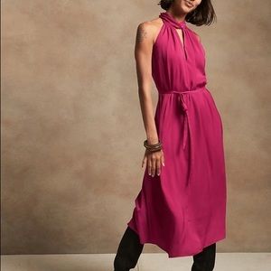 NWT Fuchsia Twist Neck High-Neck Wedding Guest Dress